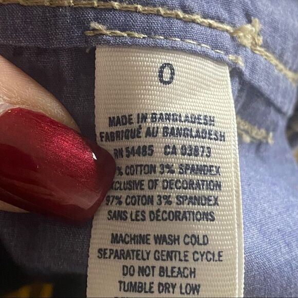 American Eagle Outfitters | Khaki Shorts - Picture 3 of 4